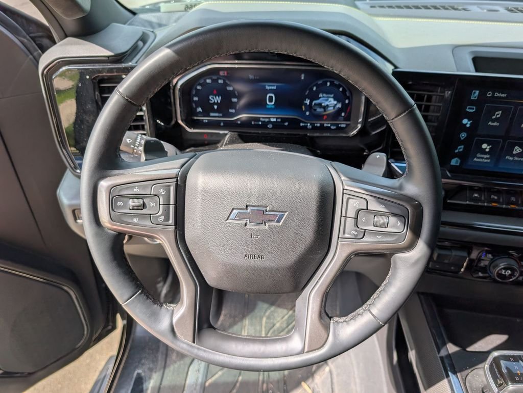 Used 2024 Black Chevrolet ZR2 image 13