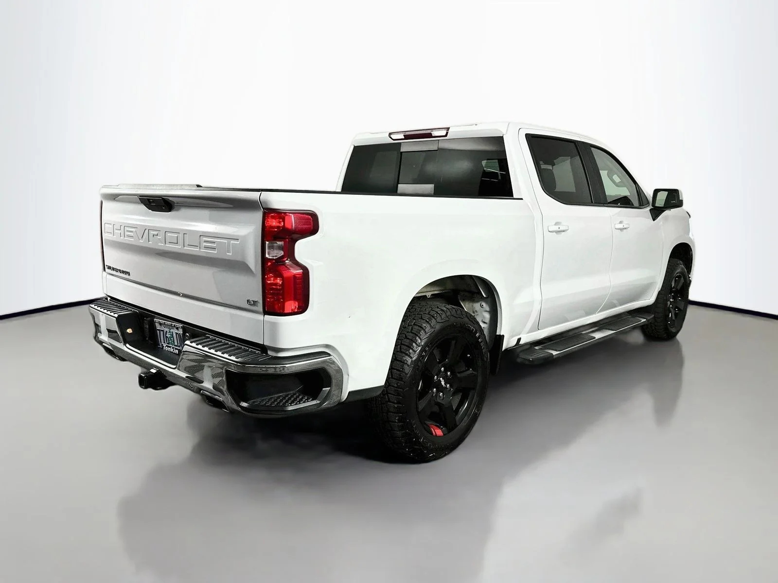 Used 2019 Summit White Chevrolet LT image 8