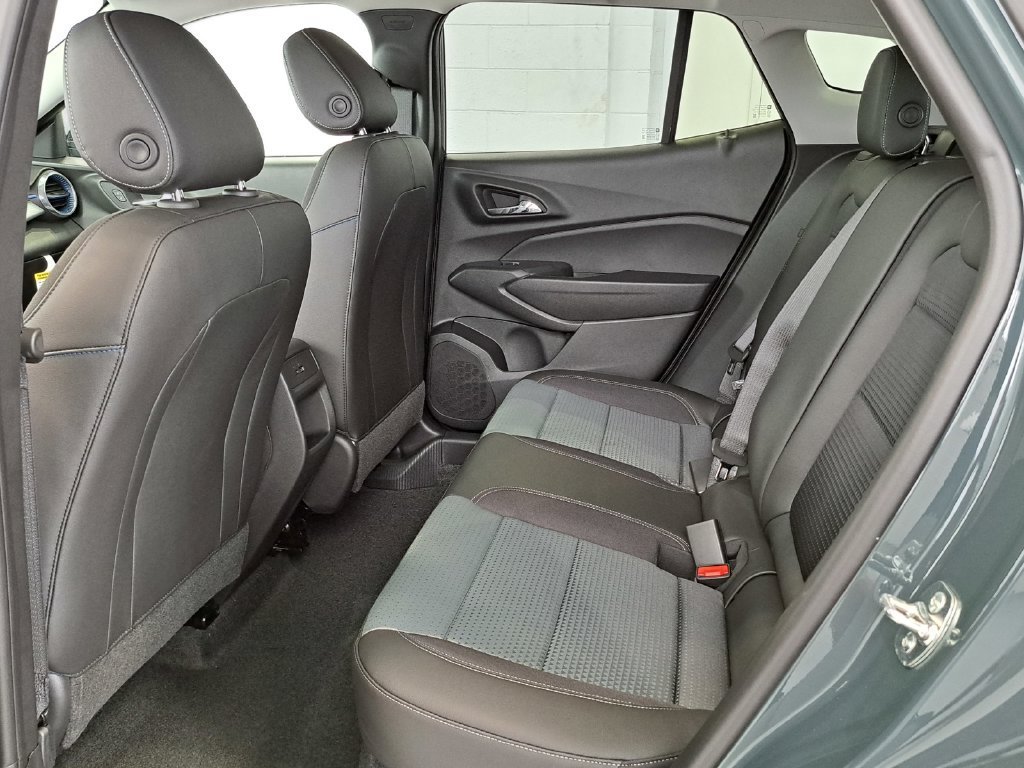 2026 Chevrolet Trax LT - Photo 13