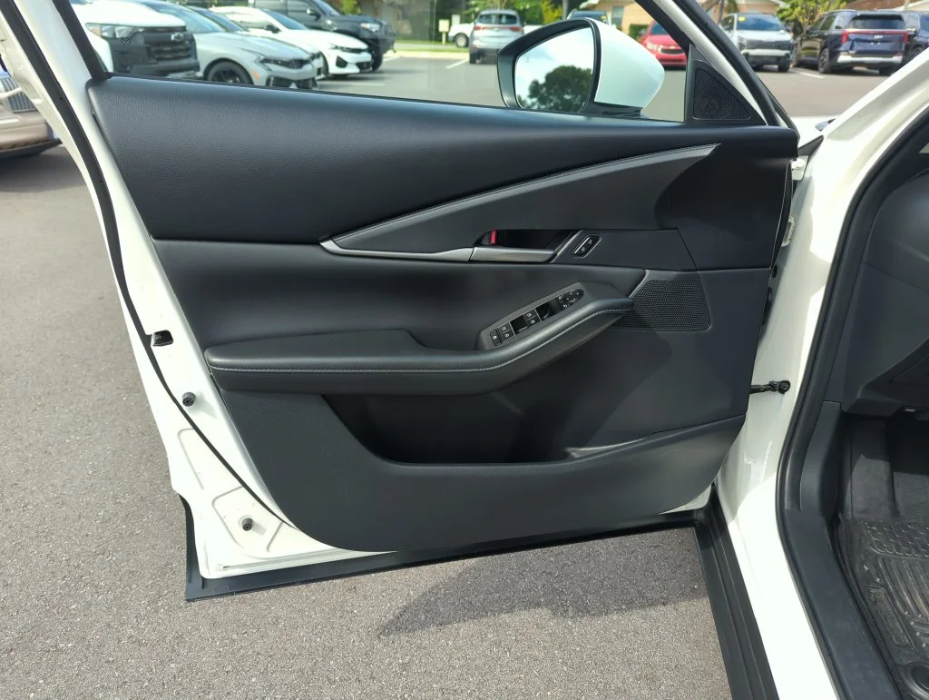 Used 2023 White Mazda 2.5 S Select Package image 18