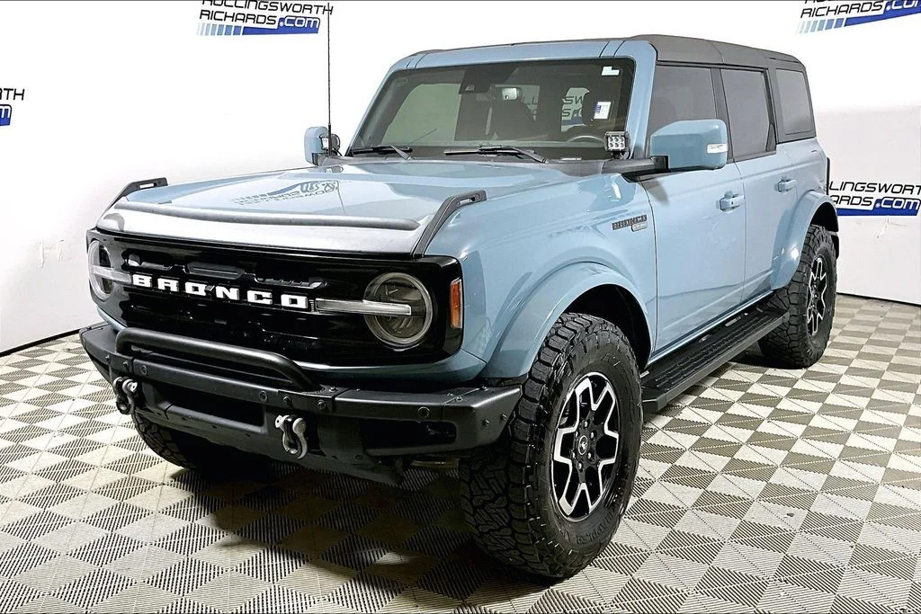 2022 Ford Bronco Outer Banks
