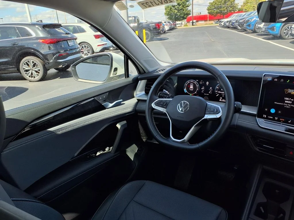 Certified Used 2026 Pure White Volkswagen SE image 28