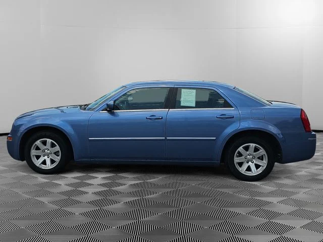 Used 2007 Chrysler 300 Touring with VIN 2C3KA53G57H737961 for sale in Statesboro, GA