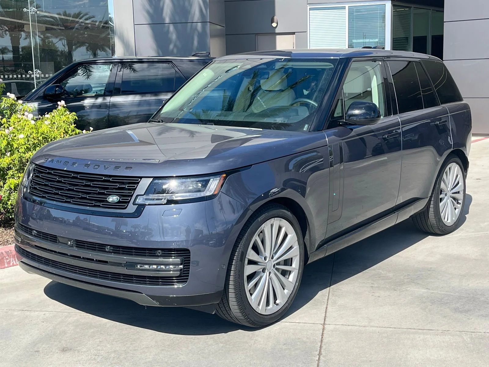 2024 Land Rover Range Rover 4.4 SE SWB's photo