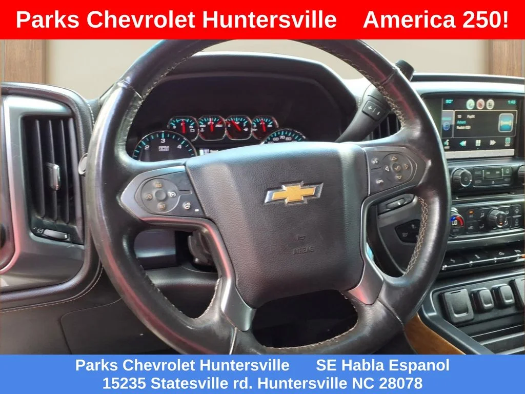 Used 2015 Silver Chevrolet LTZ image 3