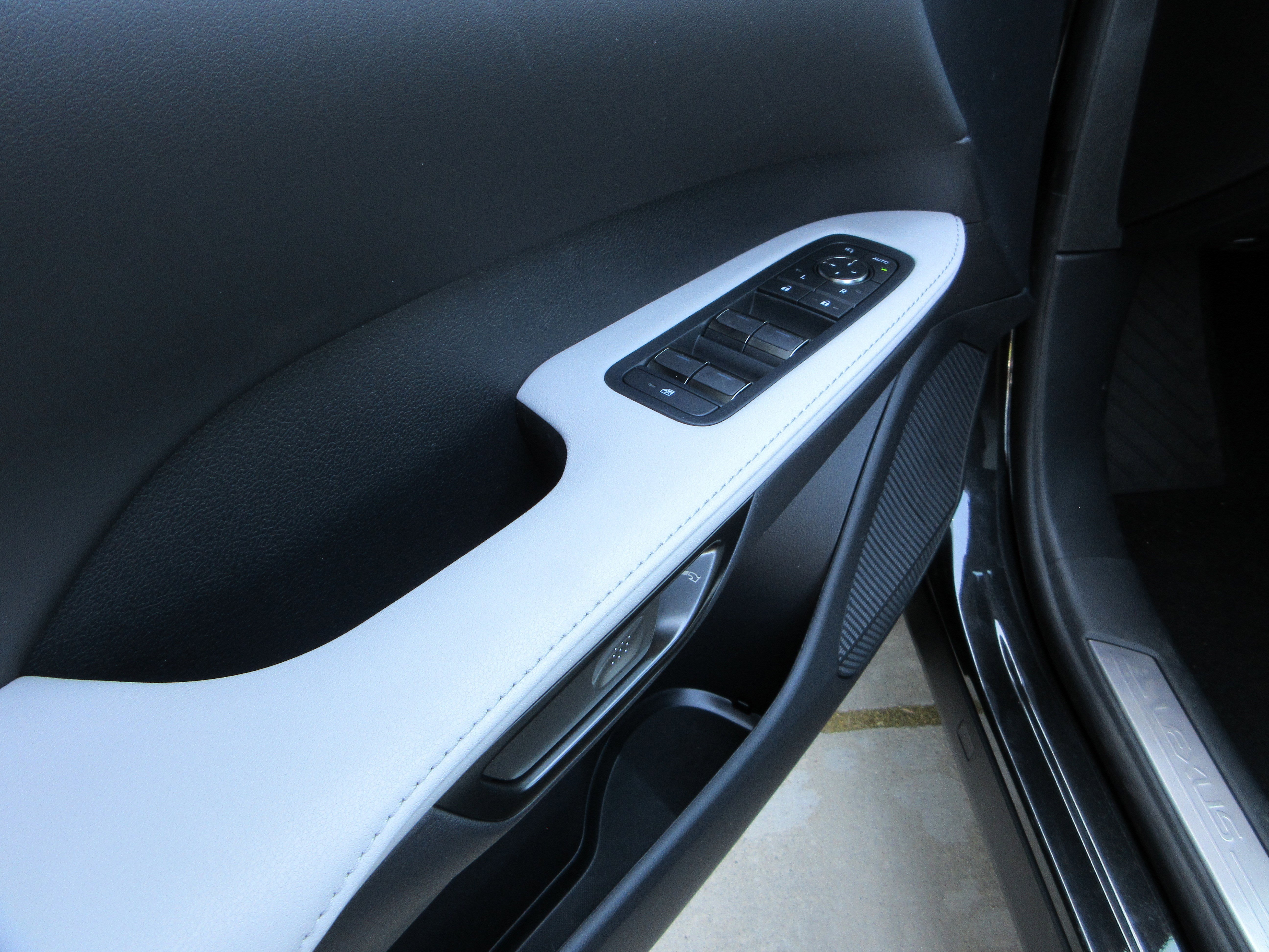 New 2026 Caviar Lexus PREMIUM image 26