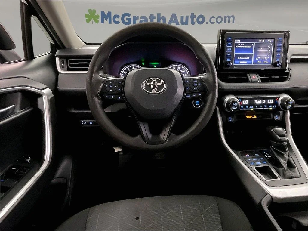 Used 2021 Black Toyota XLE image 7