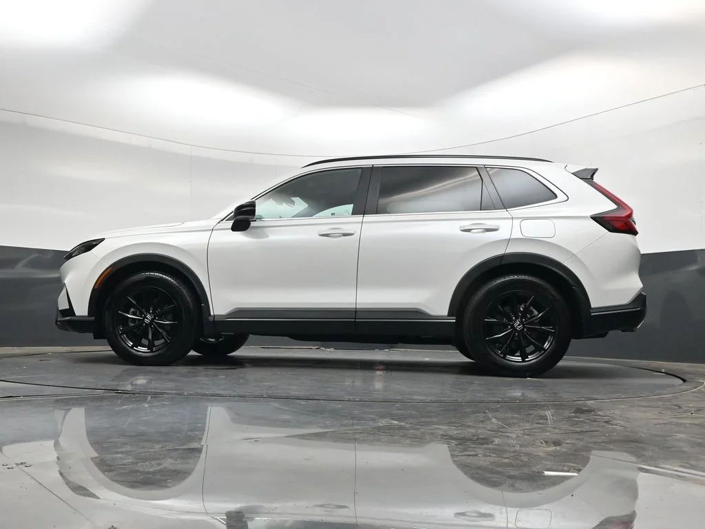 Certified Used 2025 Platinum White Pearl Honda Sport-L image 30