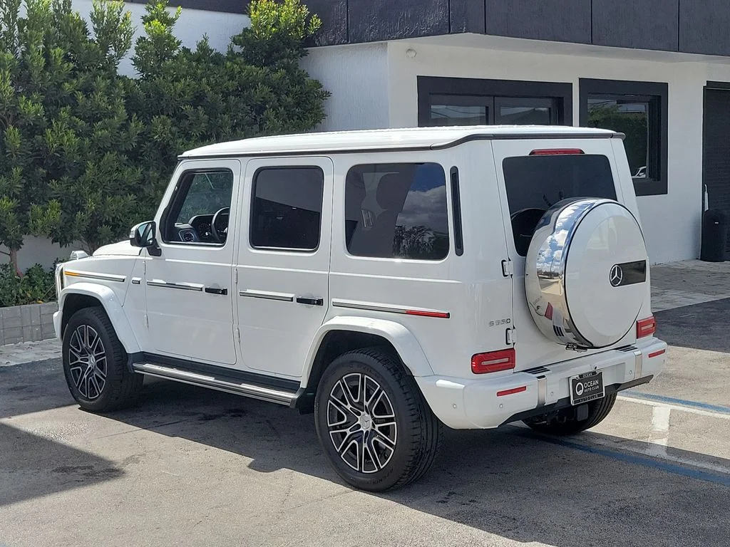 Used 2025 White Mercedes-Benz G 550 image 3