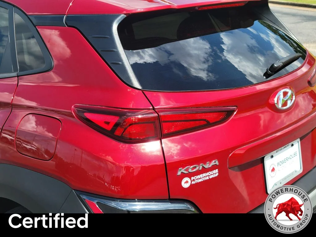 Used 2023 Red Hyundai SEL image 12
