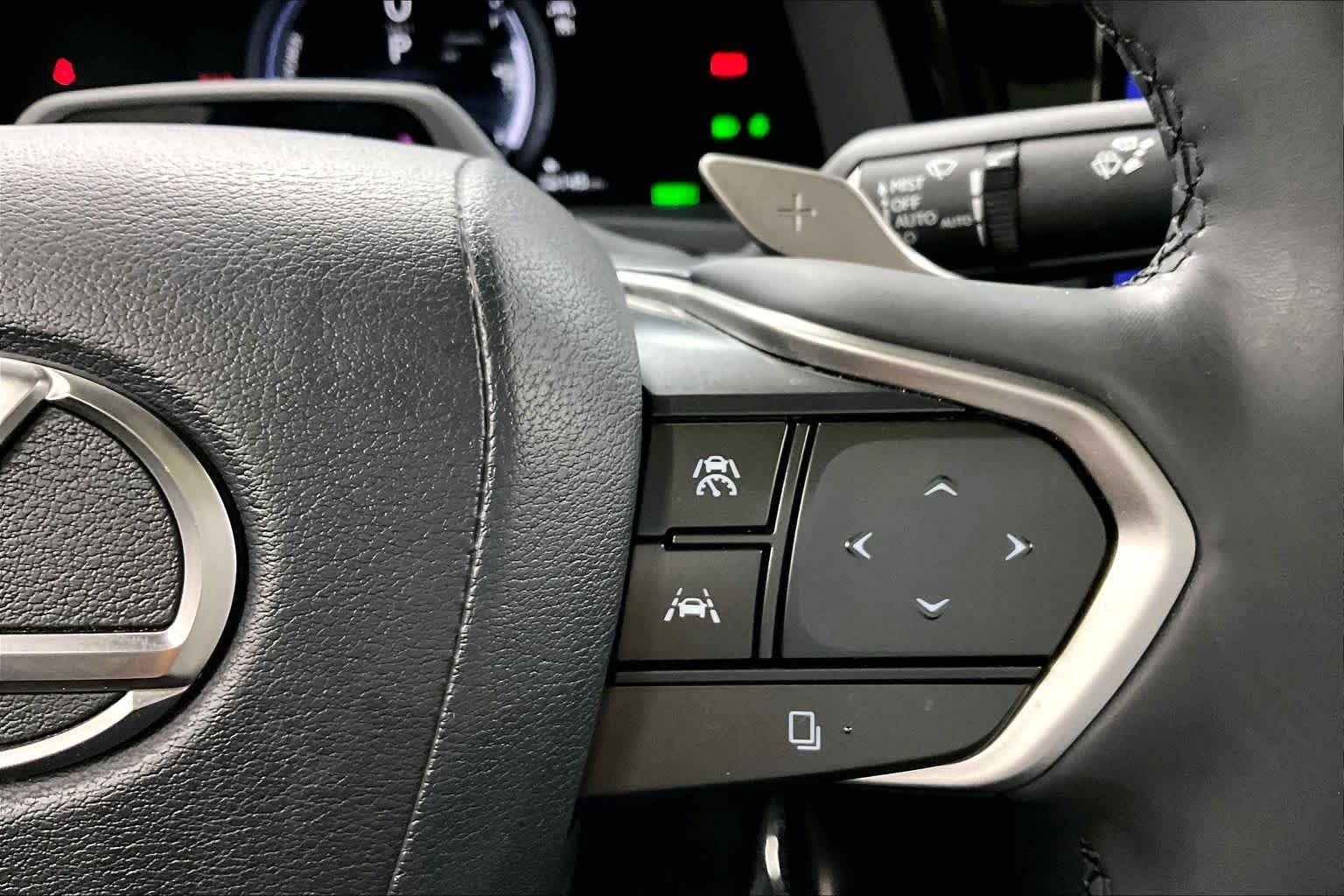 Certified Used 2023 EMINENT WHITE PEARL Lexus Luxury image 24