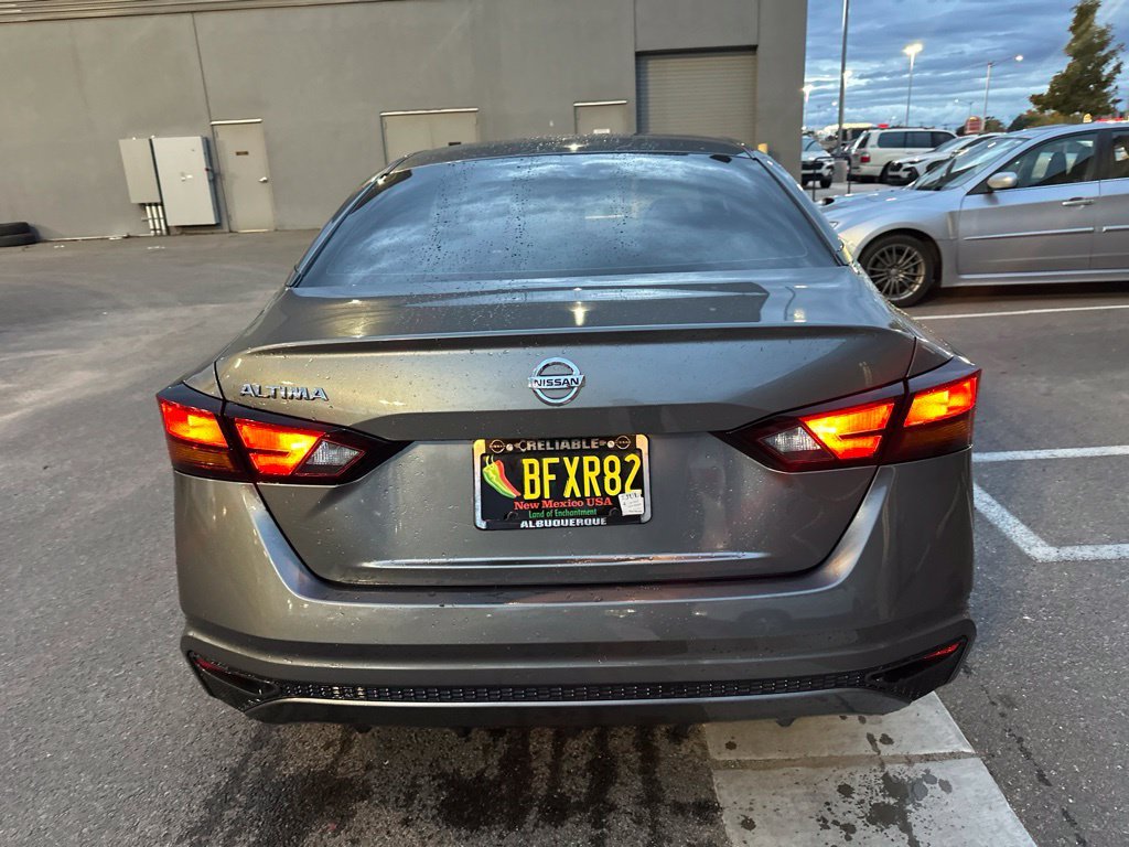 Used 2022 Gray Nissan 2.5 S image 10