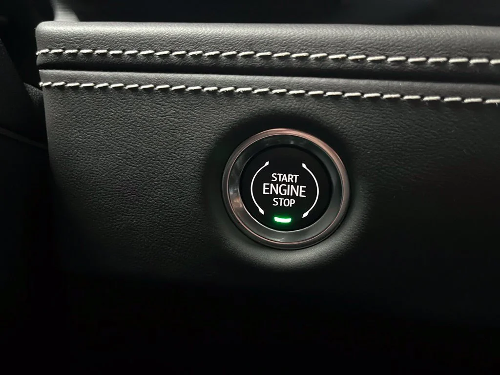 Used 2026 Green Cadillac V-Series image 27