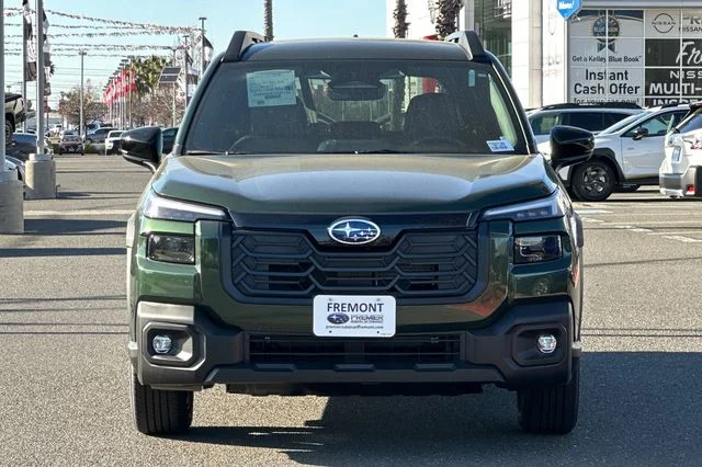 New 2026 DEEP EMERALD GREEN PEARL Subaru Premium image 6