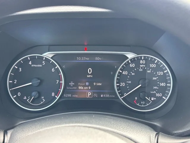 Used 2025 Gray Nissan SV image 32