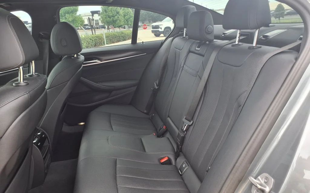 Used 2023 Gray BMW 530i image 14