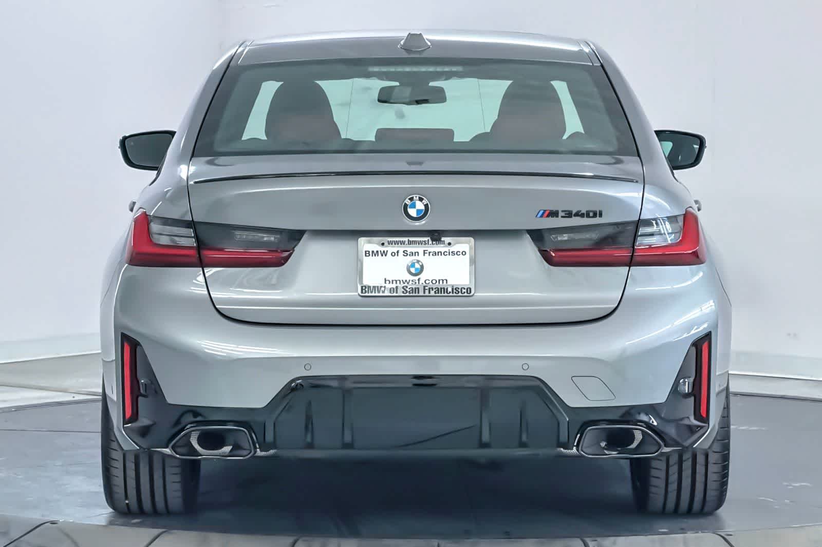 New 2026 Skyscraper Grey Metallic BMW M340i image 7