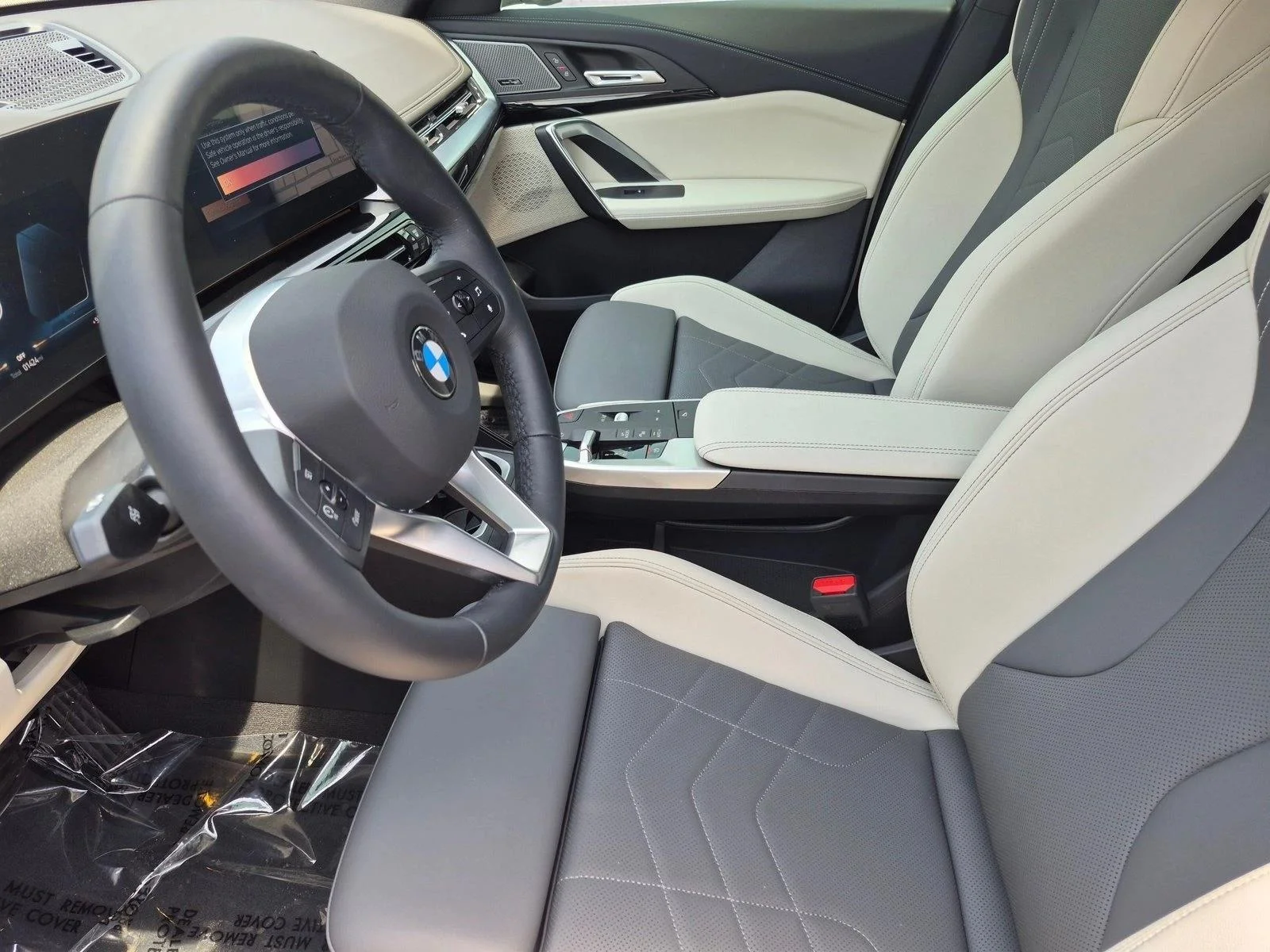 Used 2026 Alpine White BMW xDrive28i image 16