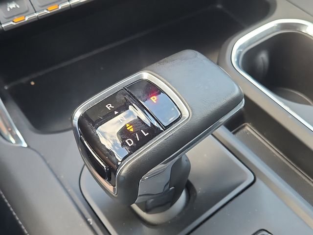 Used 2024 Onyx Black GMC Denali image 27