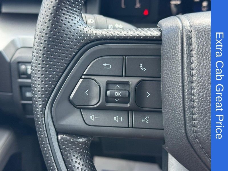 2026 Toyota Tacoma SR5 - Photo 13