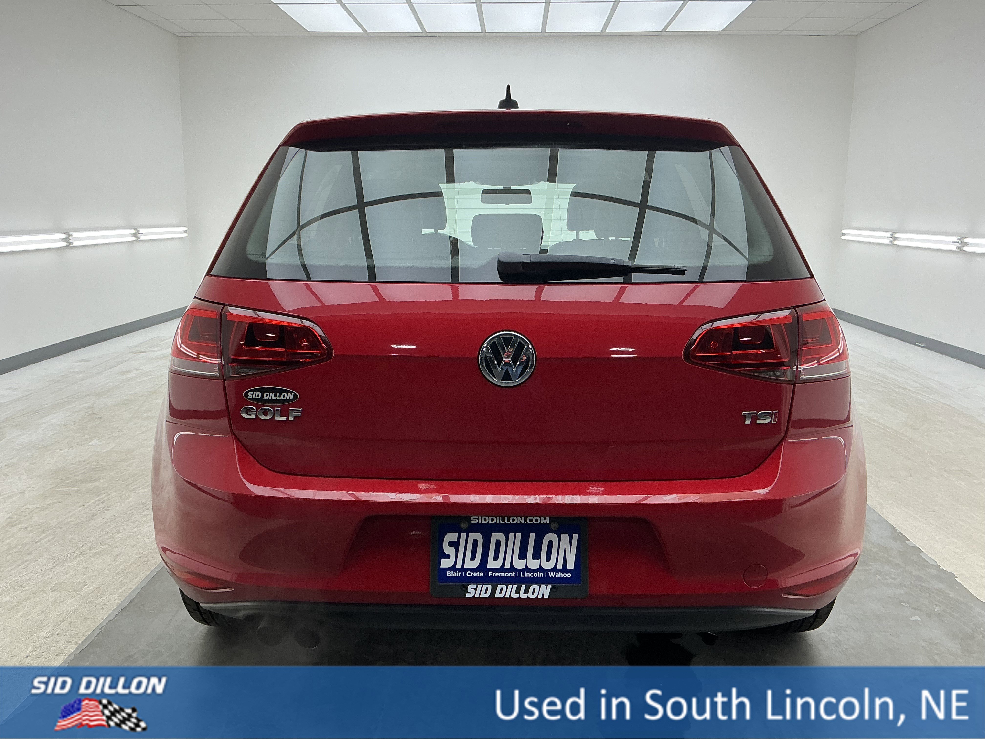 View vehicle photo 5