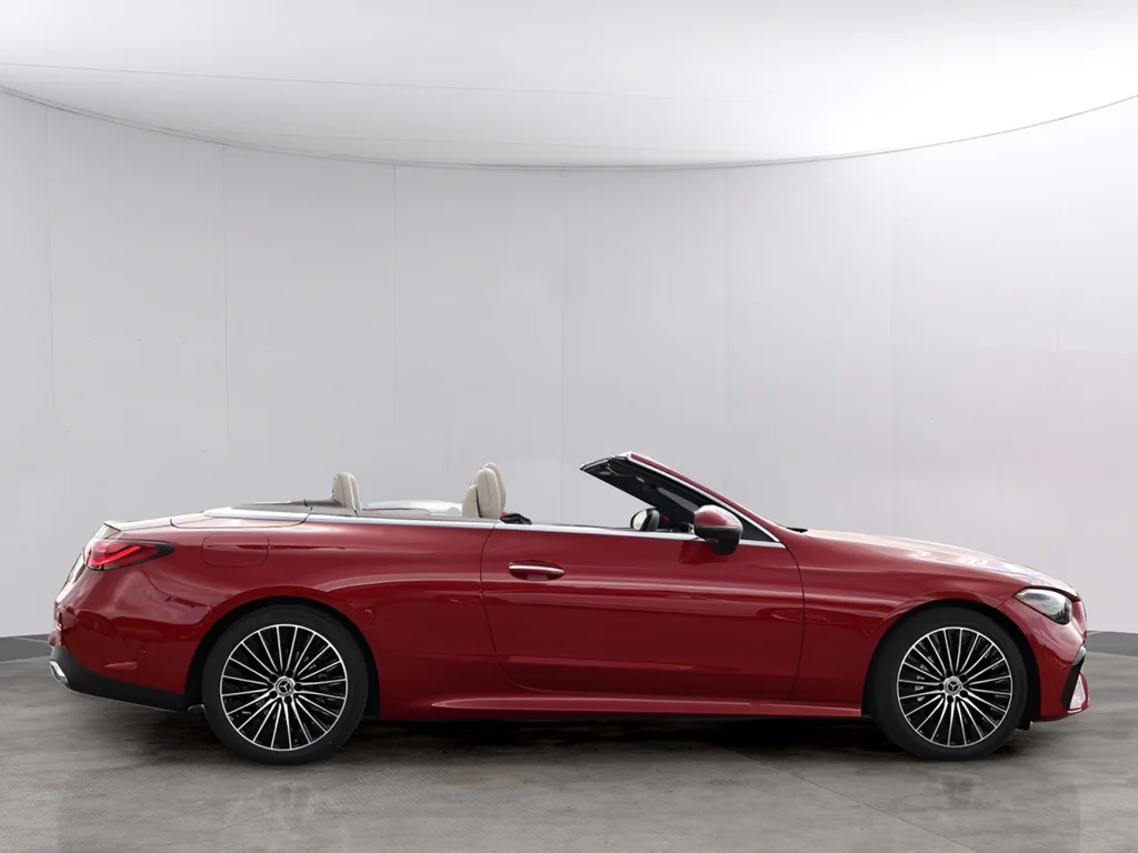 New 2026 MANUFAKTUR Patagonia Red Mercedes-Benz CLE 300 image 4