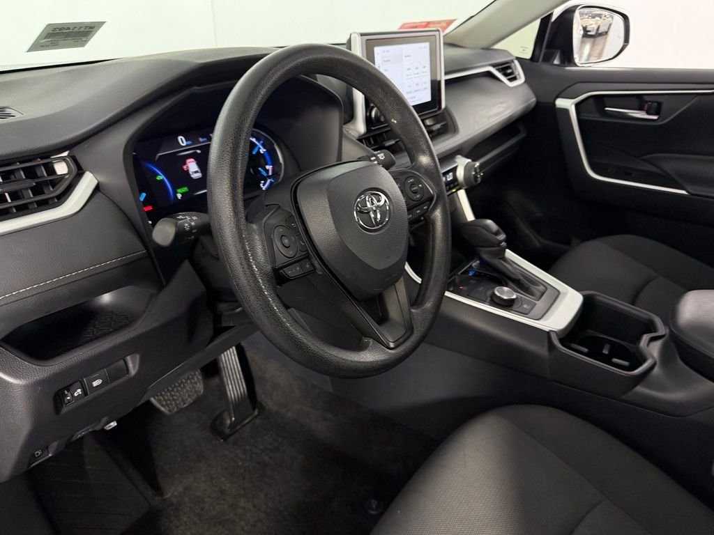Certified Used 2025 Silver Toyota XLE image 20