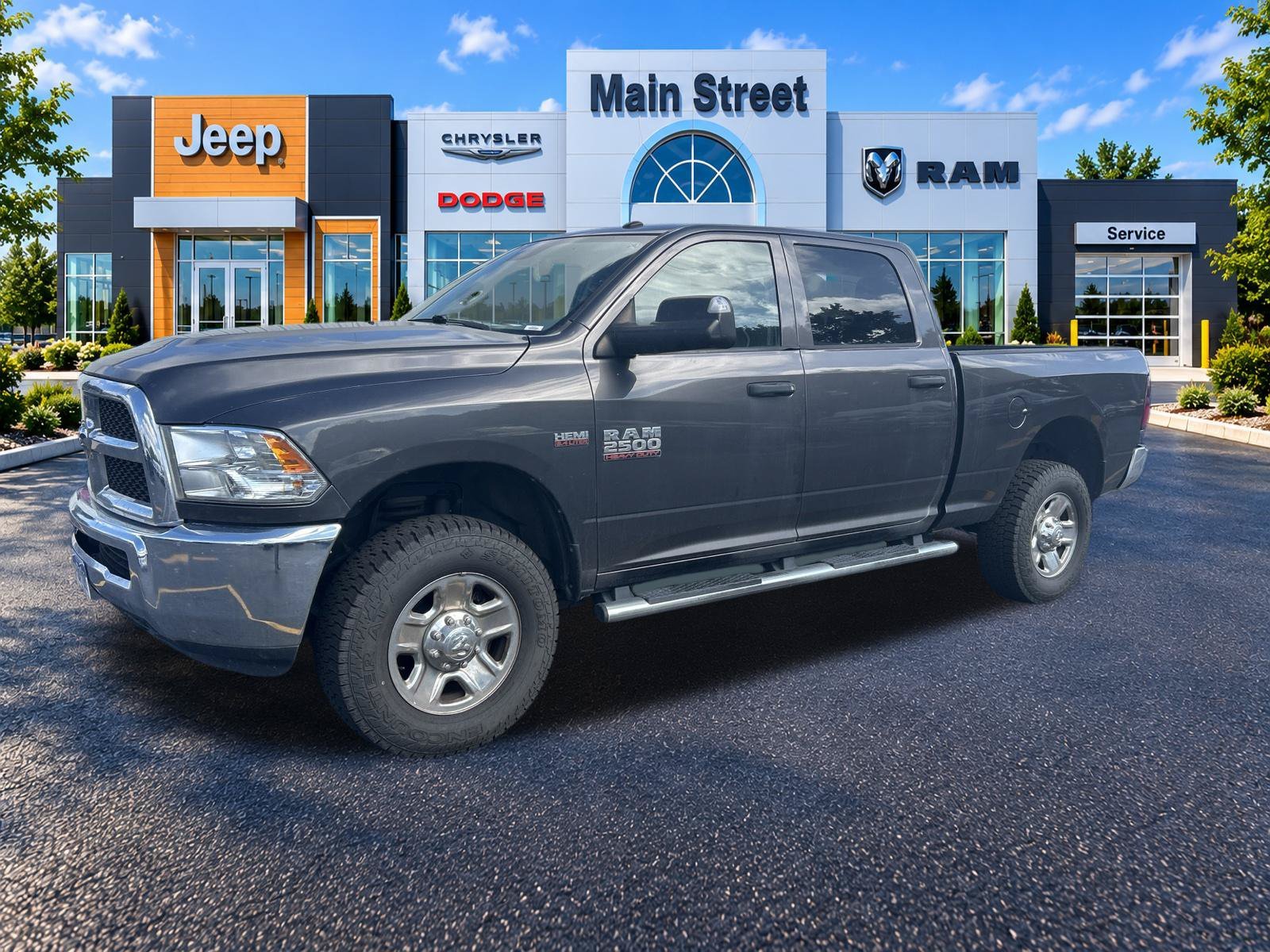 Used 2018 RAM Ram 2500 Pickup Tradesman with VIN 3C6UR5CJ0JG388795 for sale in Kansas City