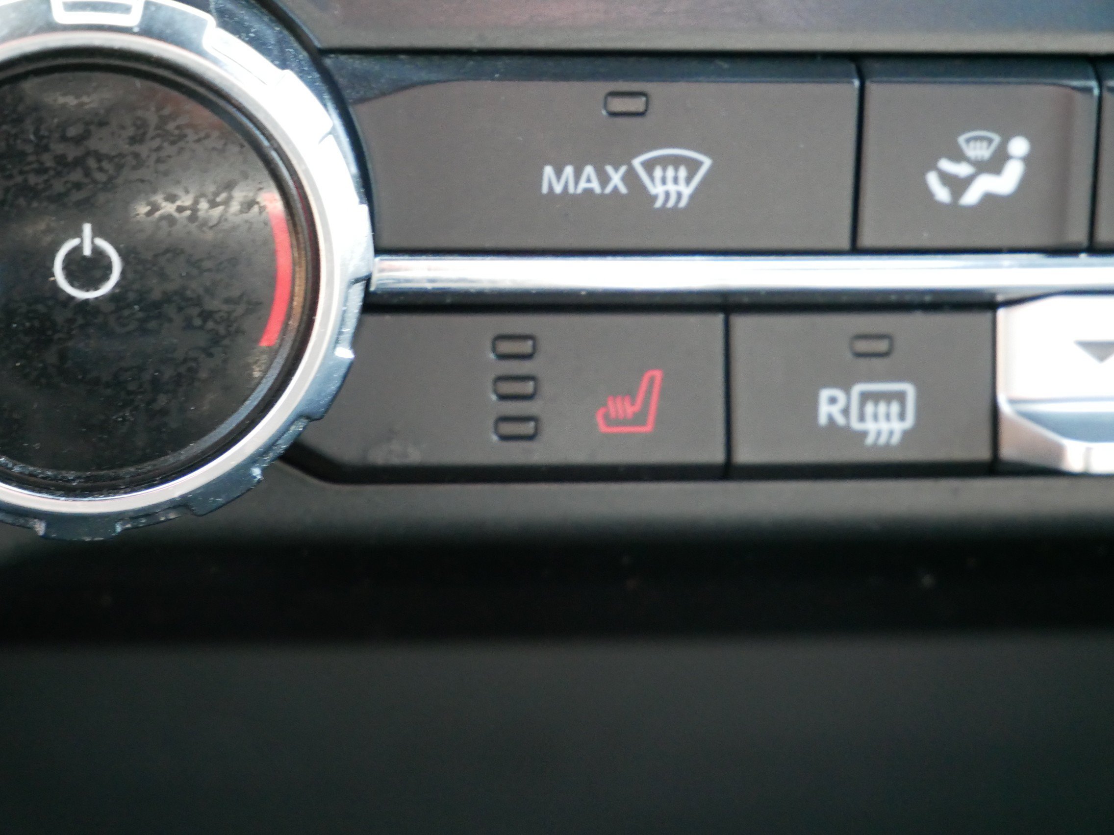 Used 2022 Black Ford XL image 27