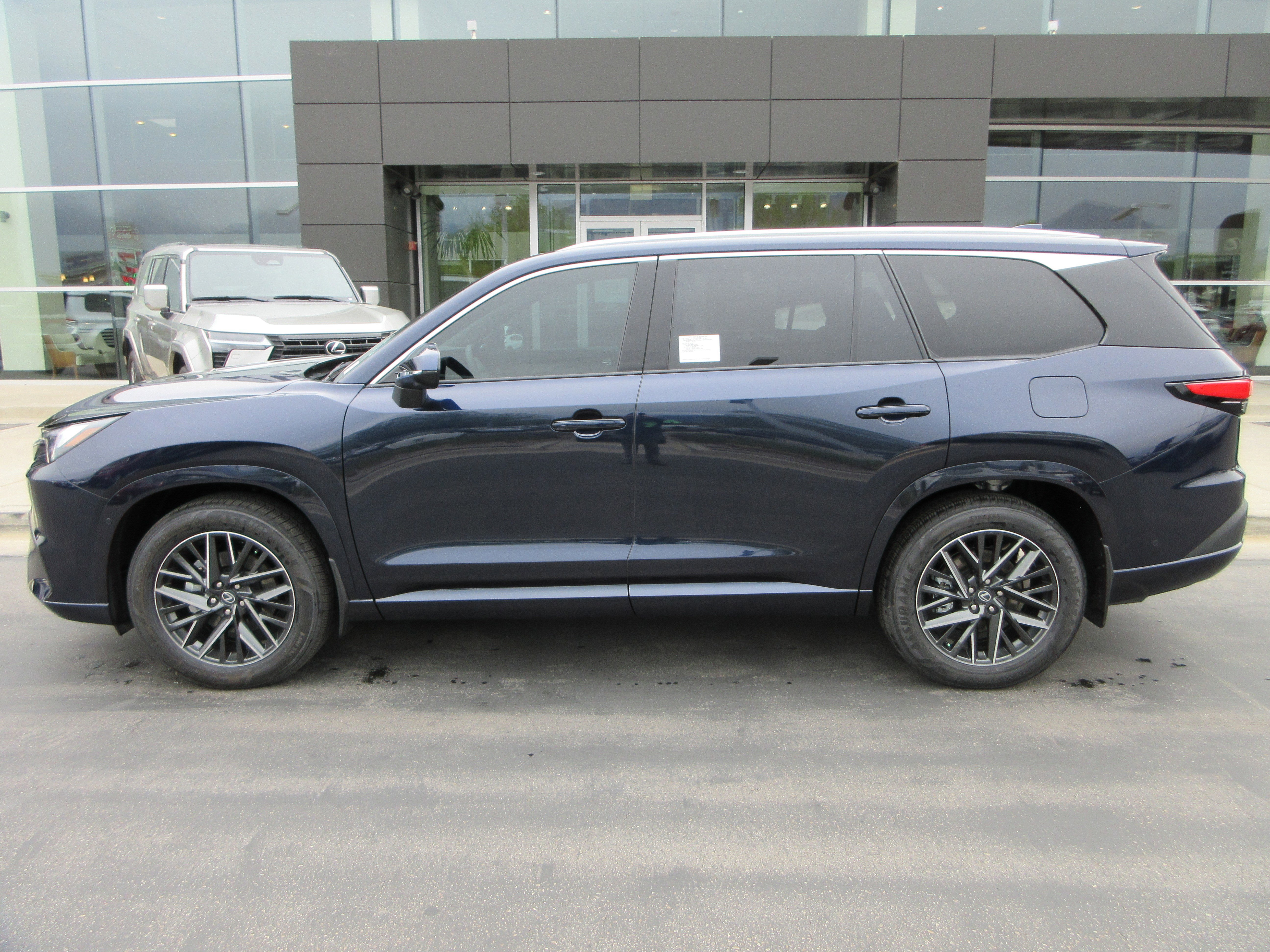 New 2026 Nightfall Mica Lexus PREMIUM AWD image 3