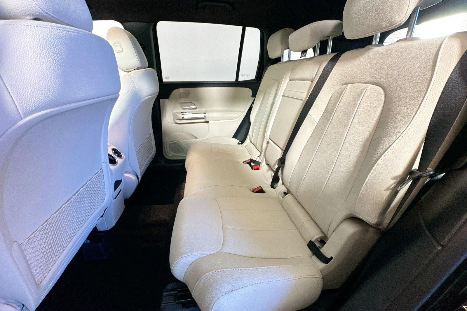 New 2026 Night Black Mercedes-Benz GLB 250 image 22