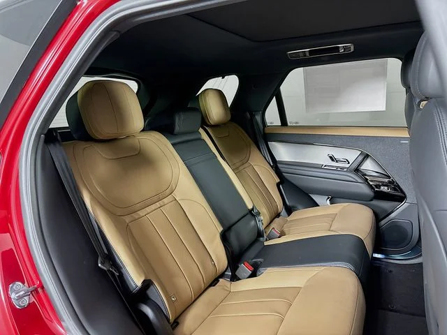 New 2026 Red Land Rover Dynamic SE image 25
