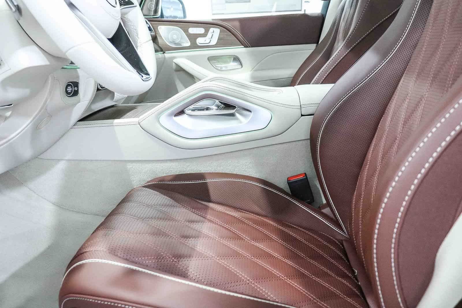 New 2026 MANUFAKTUR Mystic Blue Metallic Mercedes-Benz Maybach GLS 600 image 19