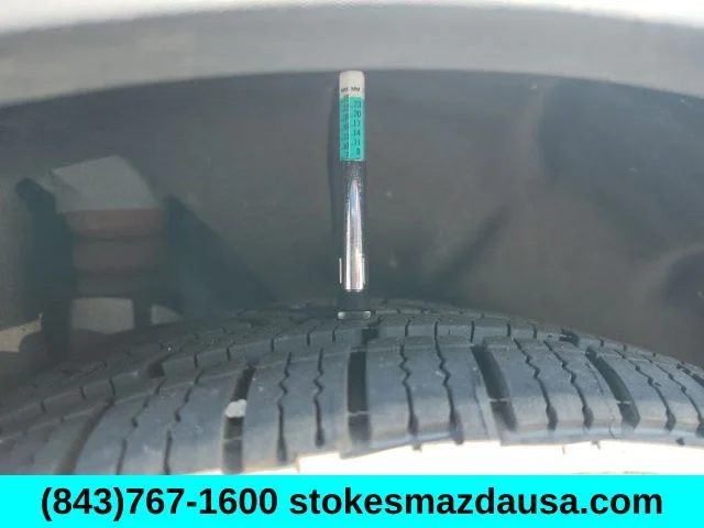 Used 2019 Blue MINI Classic image 25