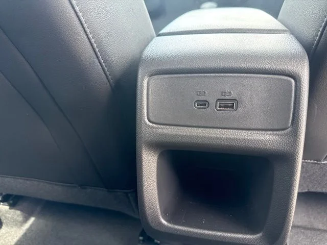 Used 2026 White Chevrolet LT image 17