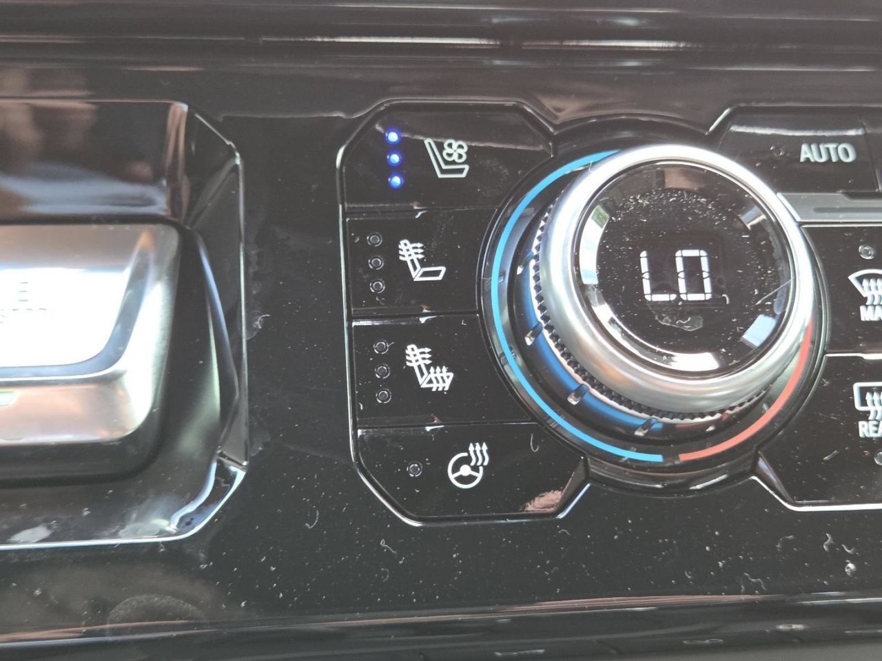 2026 GMC Sierra 1500 Denali - Photo 7