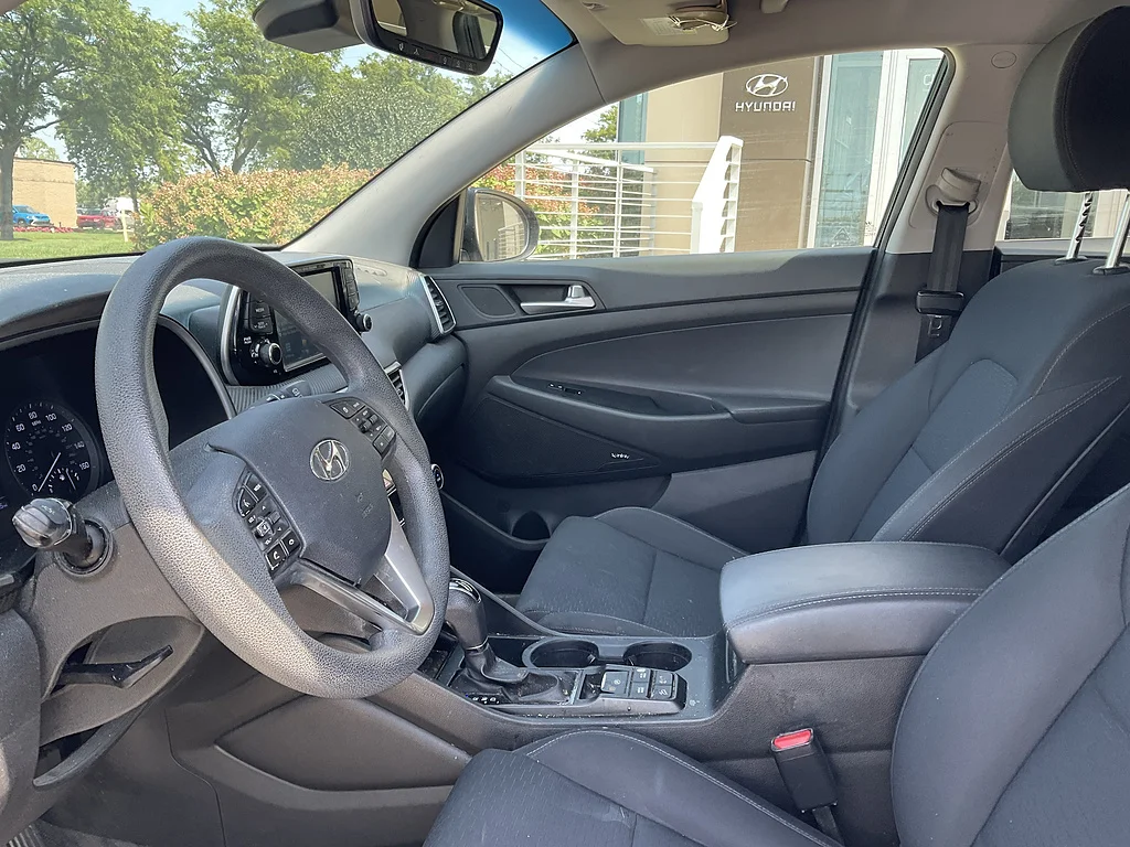 Used 2019 BLACK Hyundai Sport image 2