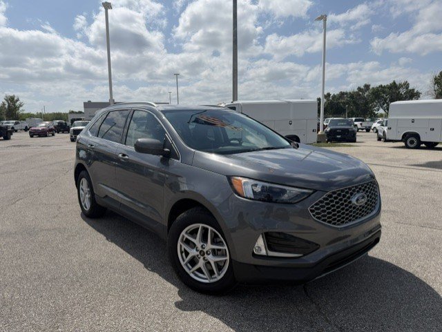 2023 Ford Edge SEL AWD's photo