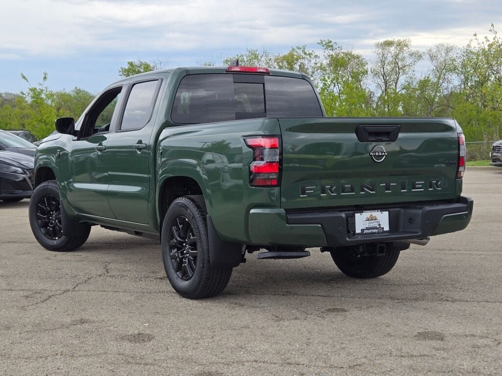 New 2026 Tactical Green Metallic Nissan Crew Cab SV image 12