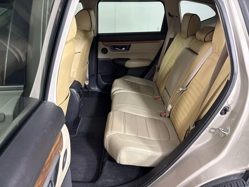 Certified Used 2018  Honda EX-L image 29