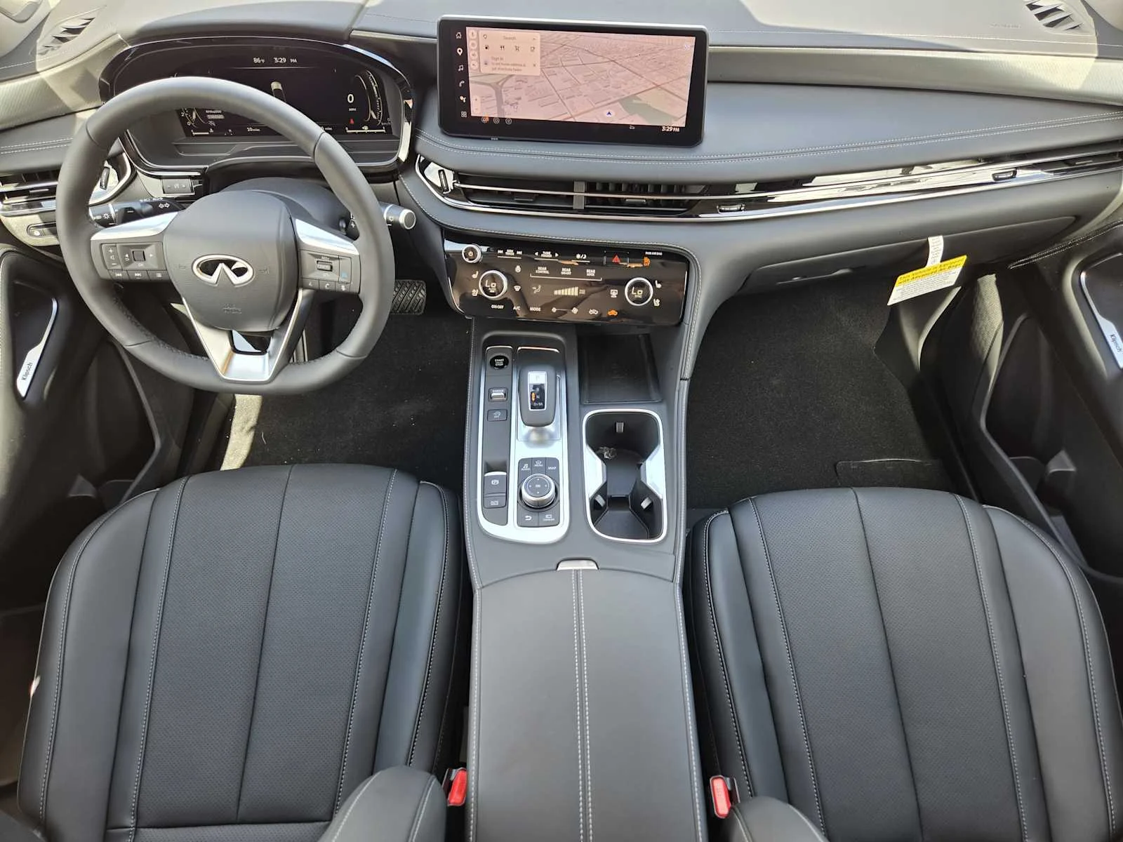 New 2026 RADIANT WHITE INFINITI Luxe FWD image 18