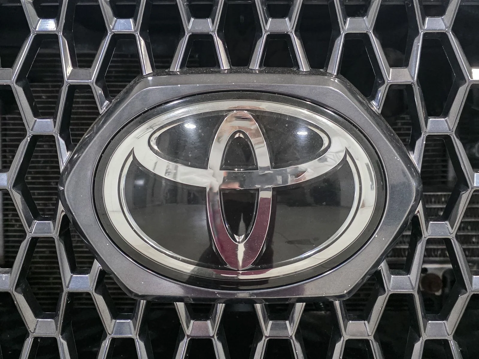 Used 2019  Toyota TRD Sport image 13