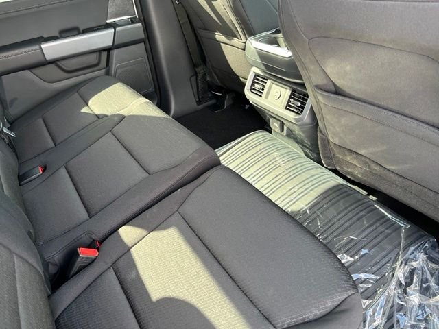 New 2026 Oxford White Ford XLT image 21