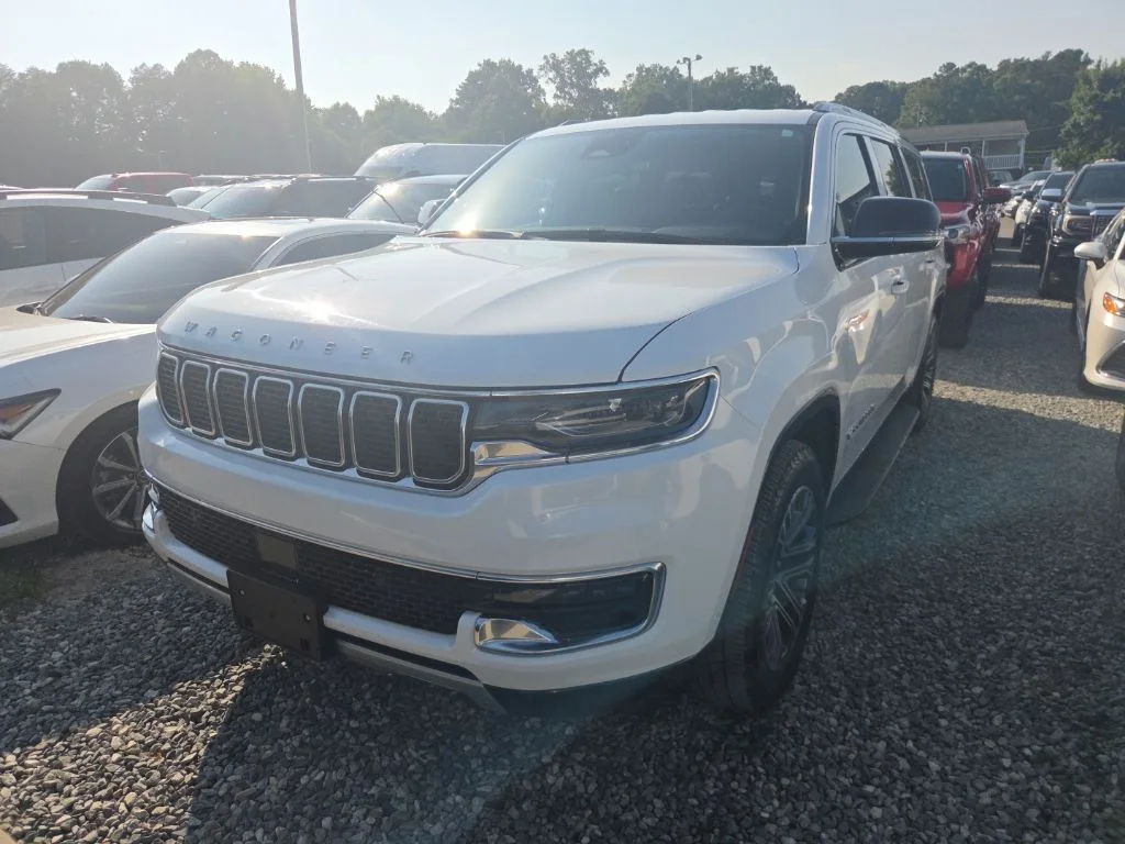 Used 2023 White Jeep Series II image 1