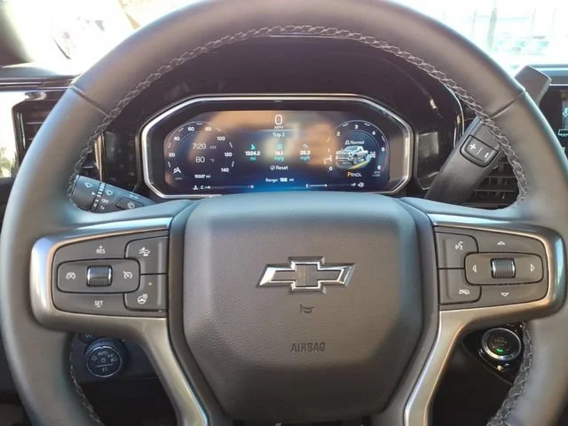 Used 2026 Cypress Gray Chevrolet ZR2 image 24
