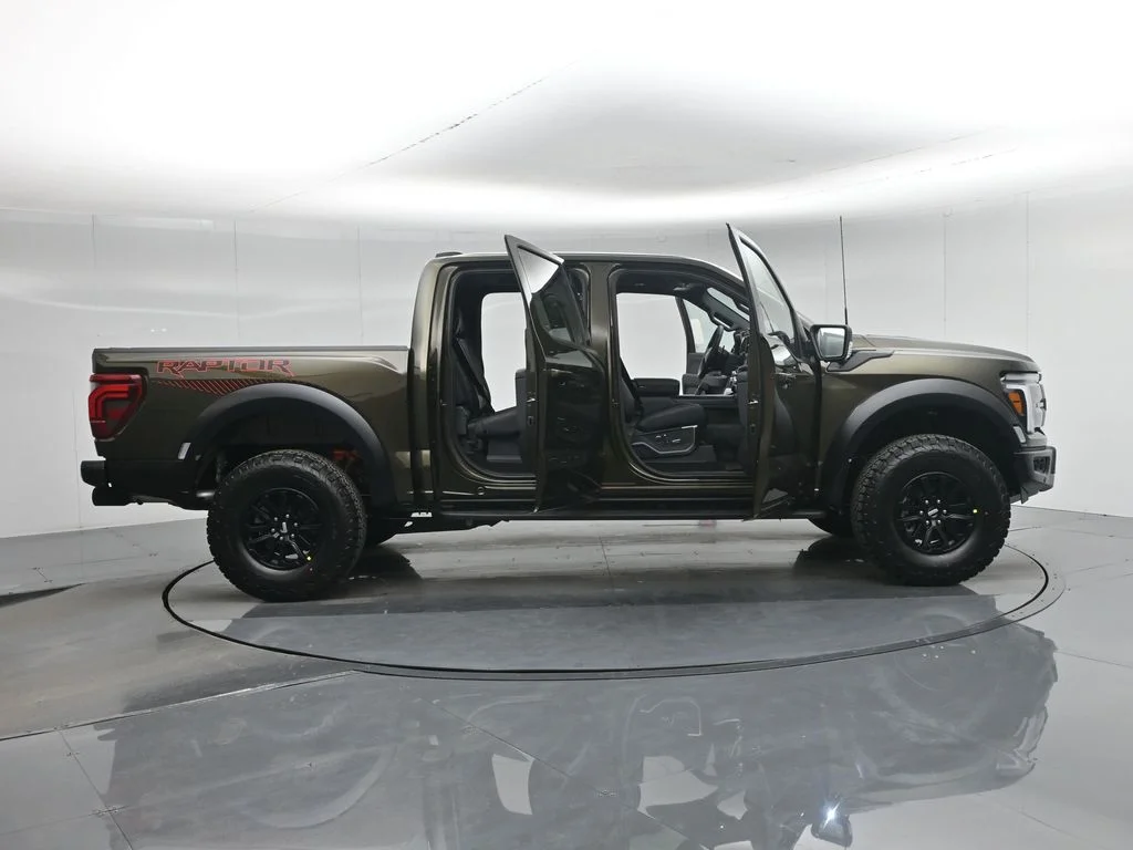 New 2026 Shelter Green Ford Raptor image 4