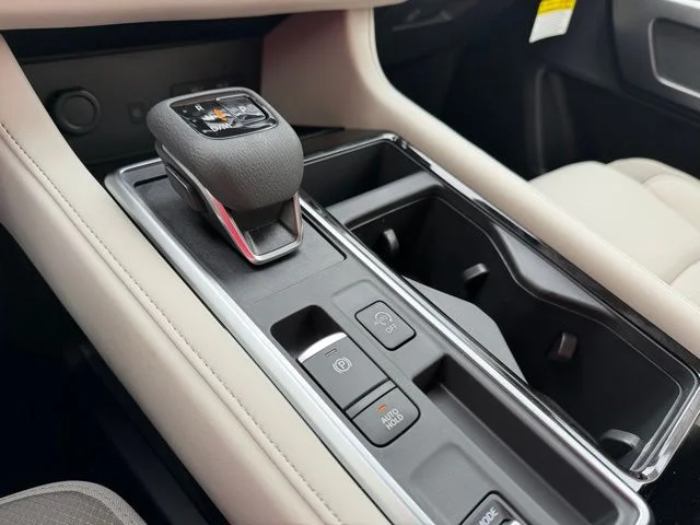 New 2026 Super Black Nissan SL image 22