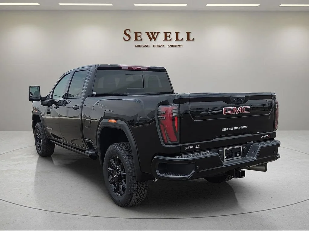 2026 GMC Sierra 2500HD AT4 - Photo 3