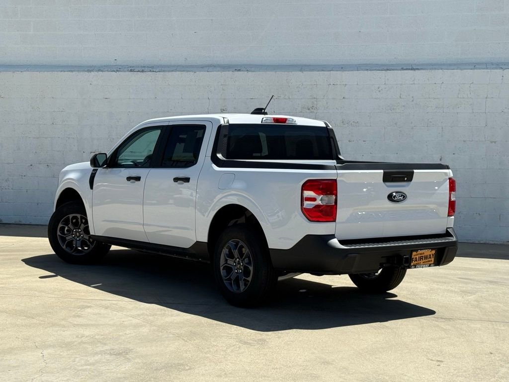 New 2026 Oxford White Ford XLT image 3