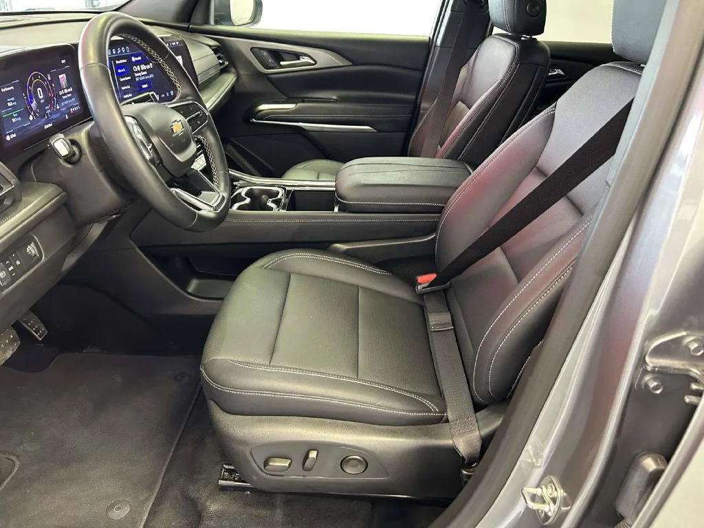 Used 2026 Gray Chevrolet LT image 13